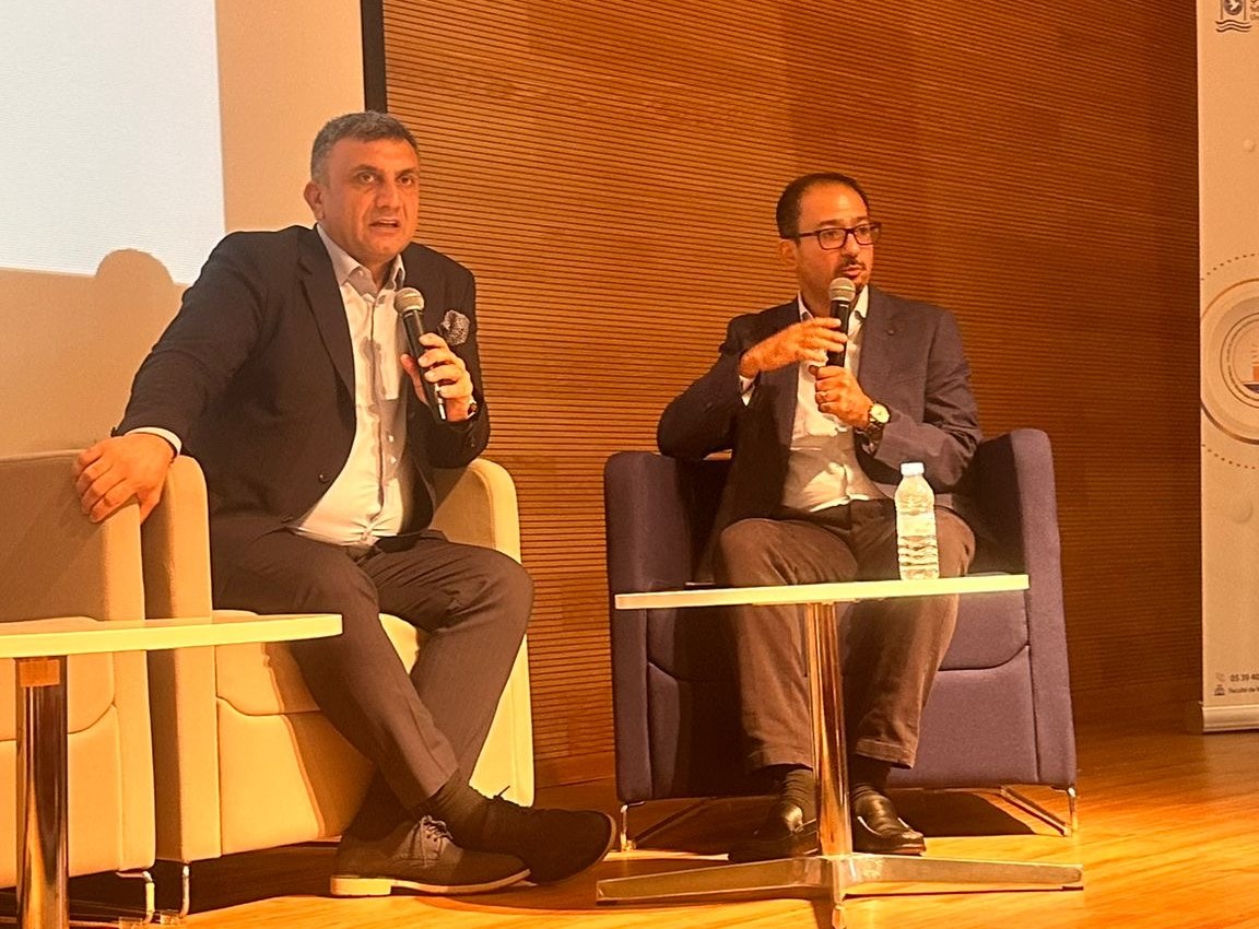 Dr Arslan Musbeh moderujący panel na IROSH 2024, Paryż